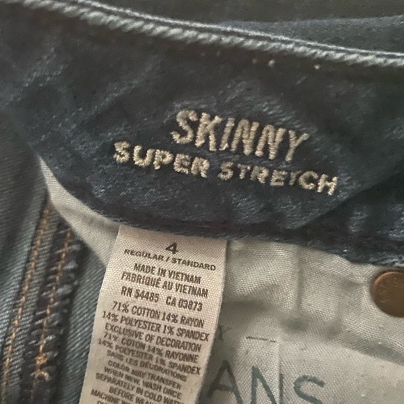 American Eagle Jeans - Picture 2 of 4